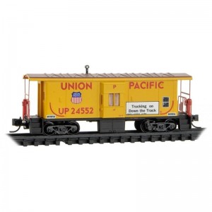 31' Bay Window Caboose - Union Pacific 24552