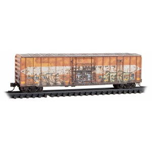 50' Box Car - Quebec Central 77181 (Graffitied)