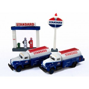 IH R-190 Tank Trucks plus Service Station Sign & Gas Pump Island (Standard)